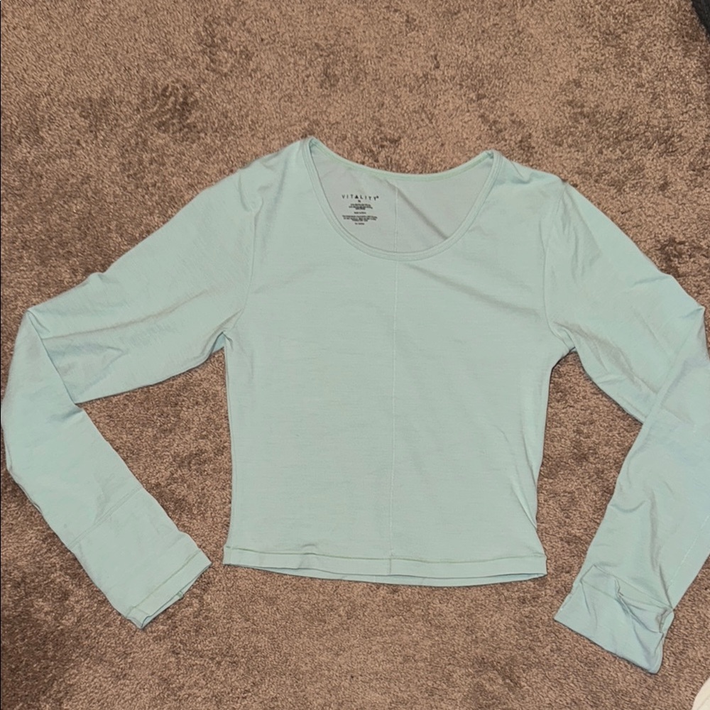 Women's Light Green Athletic crop long sleeve